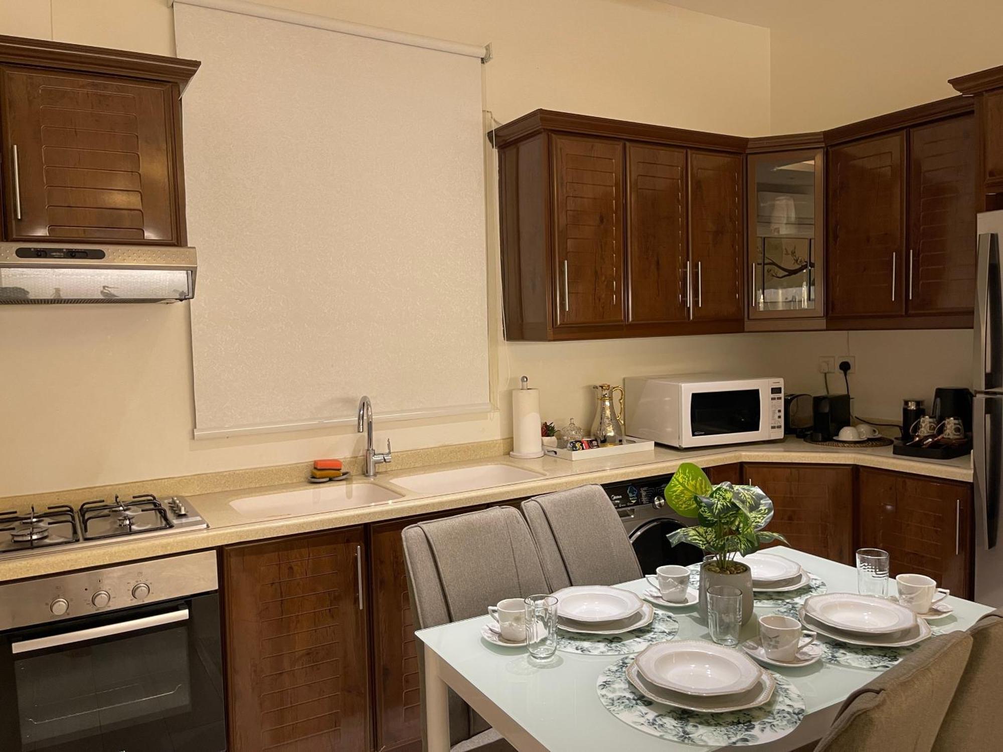 شقق خاصه بطابع حديث وفندقي - تسجيل ذاتي Private Apartments With Modern Vibes - Self Checkin Riyadh Eksteriør billede