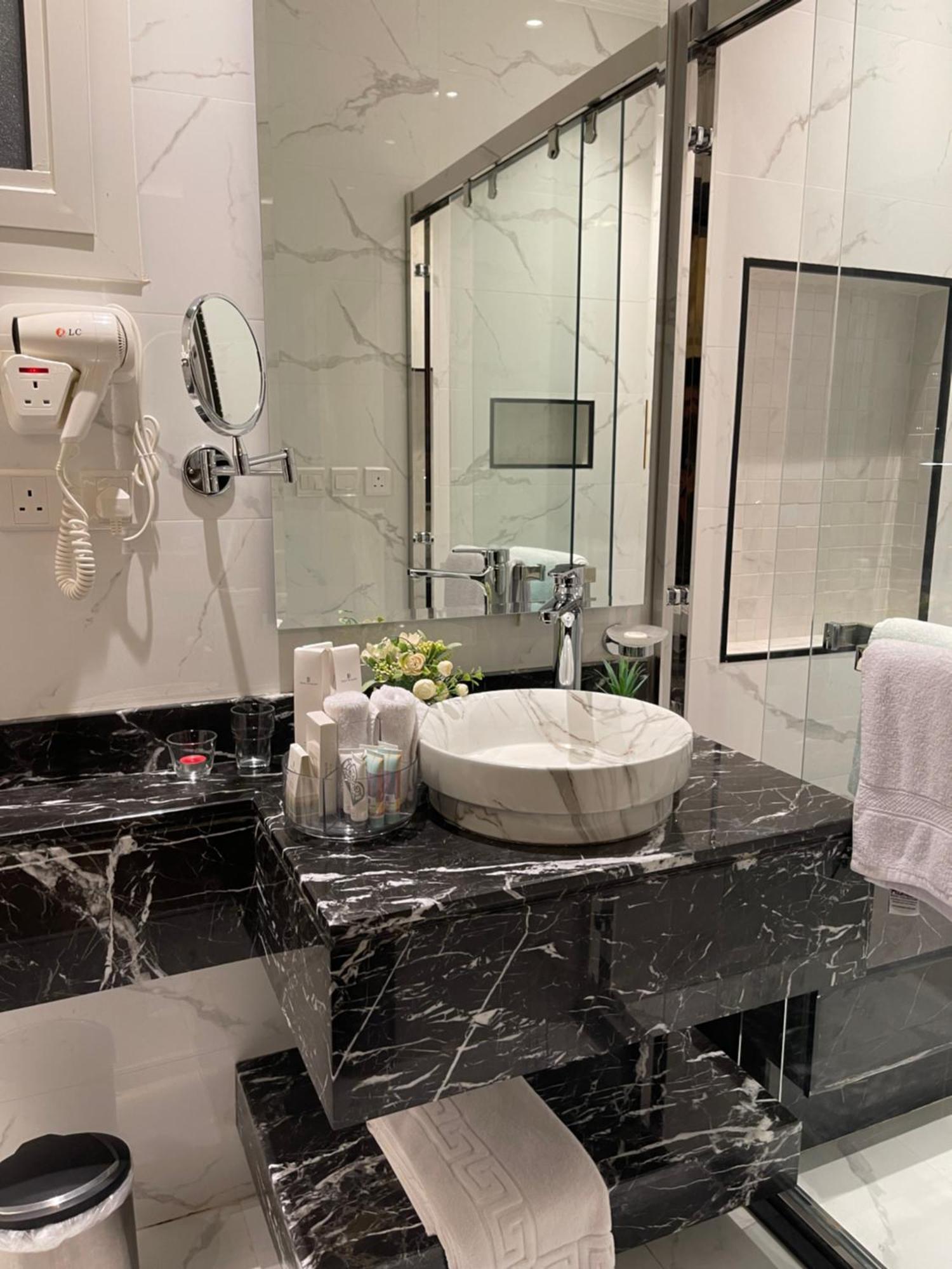 شقق خاصه بطابع حديث وفندقي - تسجيل ذاتي Private Apartments With Modern Vibes - Self Checkin Riyadh Eksteriør billede