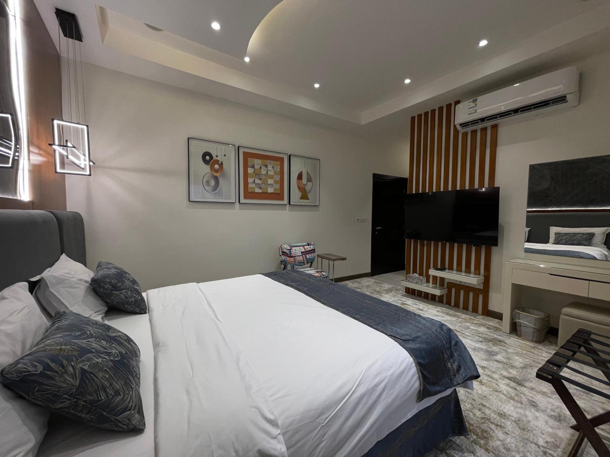شقق خاصه بطابع حديث وفندقي - تسجيل ذاتي Private Apartments With Modern Vibes - Self Checkin Riyadh Eksteriør billede